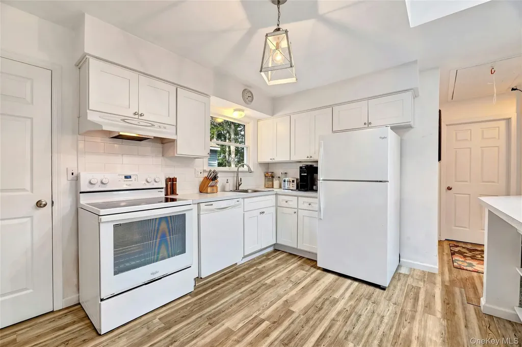 2 Fairview Street Westhampton NY 11977