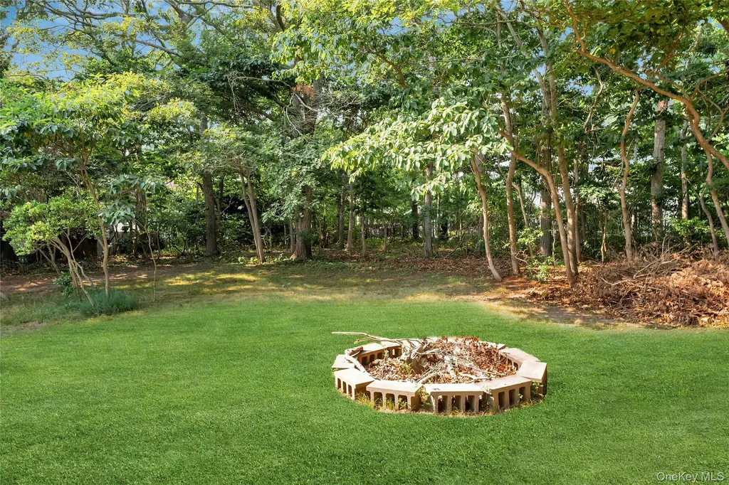 2 Fairview Street Westhampton NY 11977
