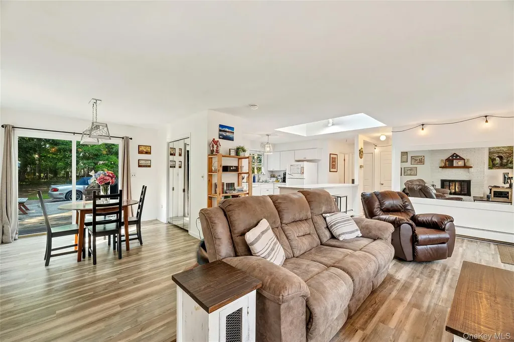 2 Fairview Street Westhampton NY 11977
