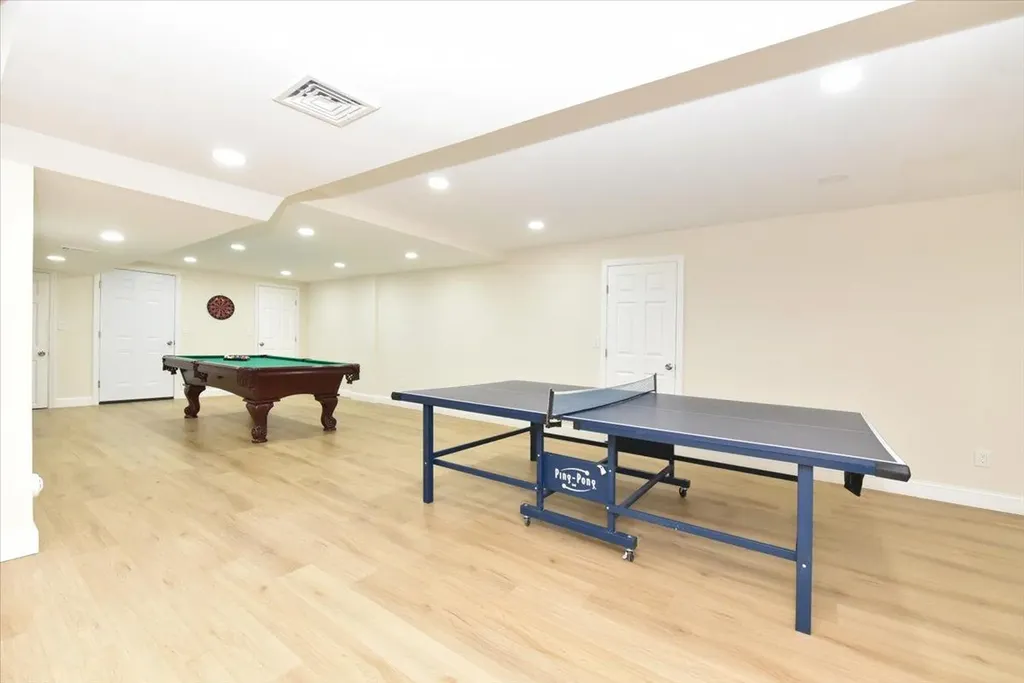 60 Willis Lane Syosset NY 11791