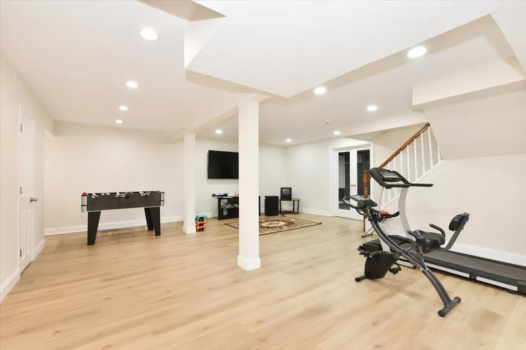 60 Willis Lane Syosset NY 11791