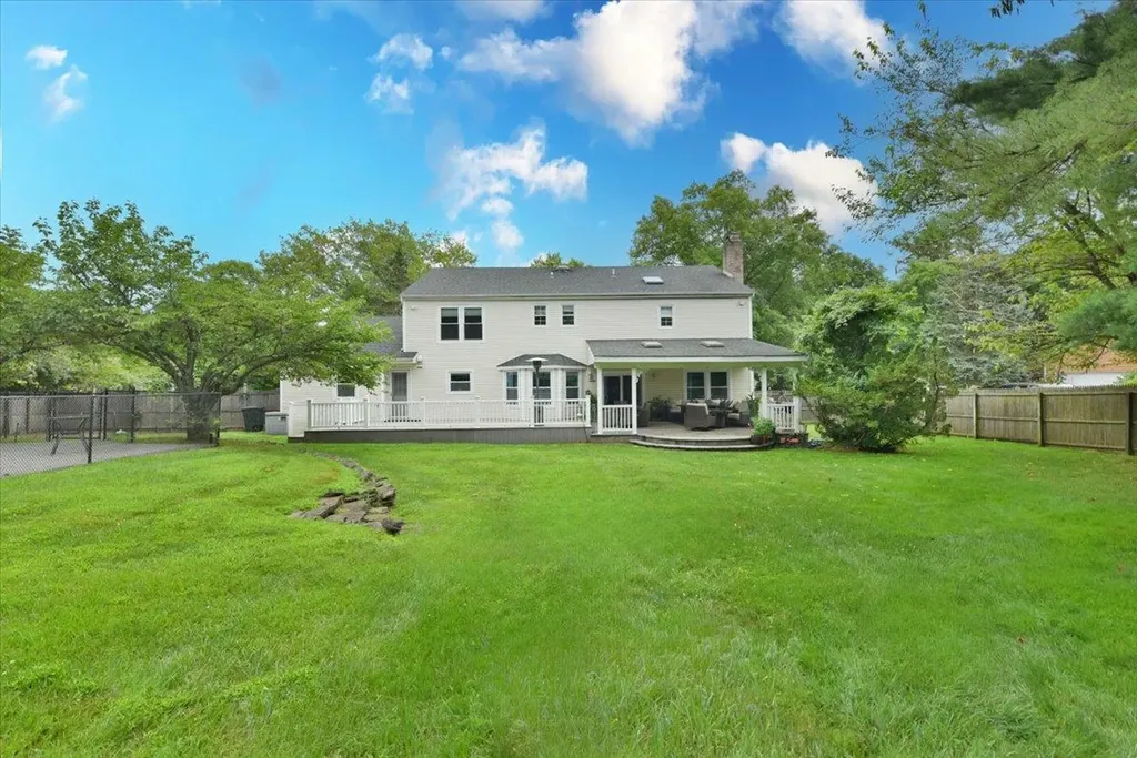 60 Willis Lane Syosset NY 11791