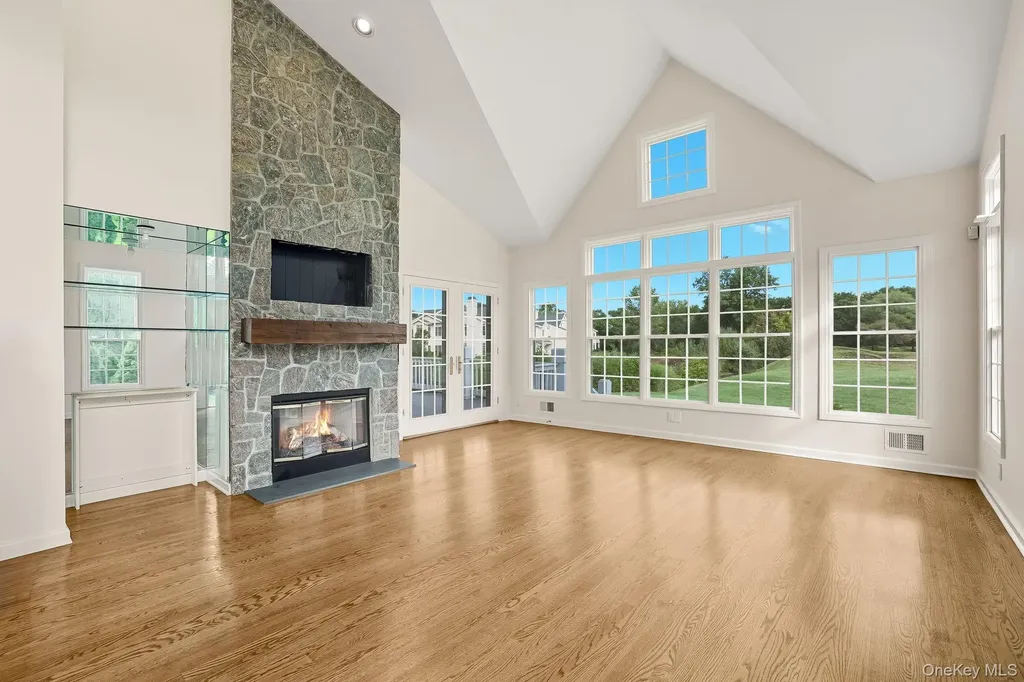 27 Doral Greens Drive E Rye Brook NY 10573
