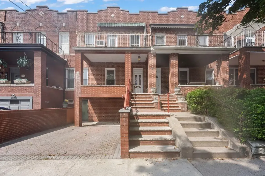 125 93rd Street Brooklyn NY 11209