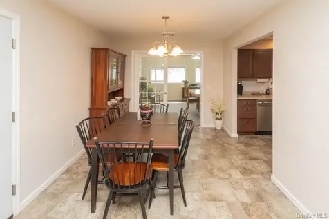 5 Meadowbrook Drive Kingston NY 12401