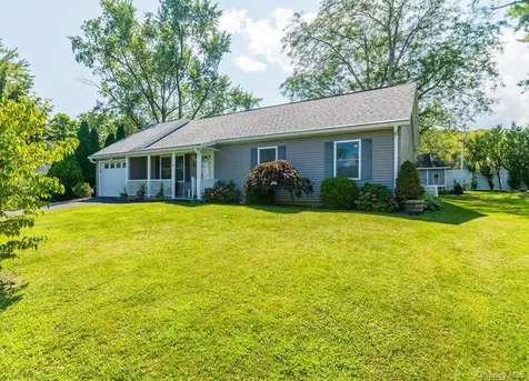 5 Meadowbrook Drive Kingston NY 12401