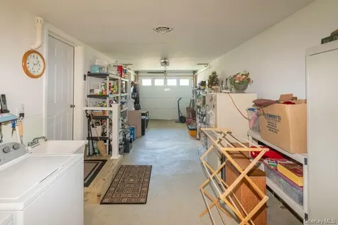 5 Meadowbrook Drive Kingston NY 12401