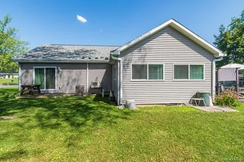 5 Meadowbrook Drive Kingston NY 12401