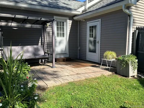 5 Meadowbrook Drive Kingston NY 12401