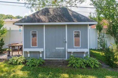 5 Meadowbrook Drive Kingston NY 12401