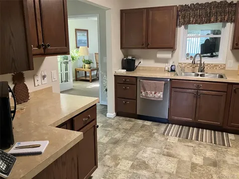 5 Meadowbrook Drive Kingston NY 12401