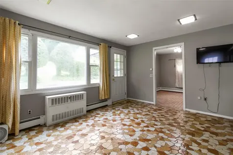 134 Gailmore Drive Yonkers NY 10710