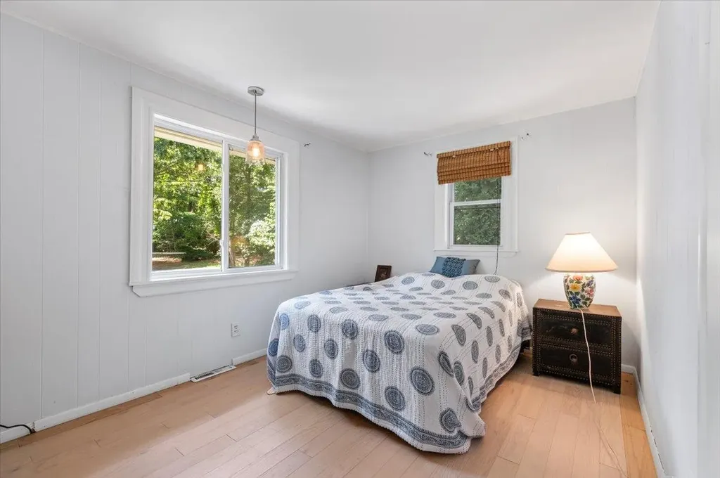 56 W Donellan Road Hampton Bays NY 11946