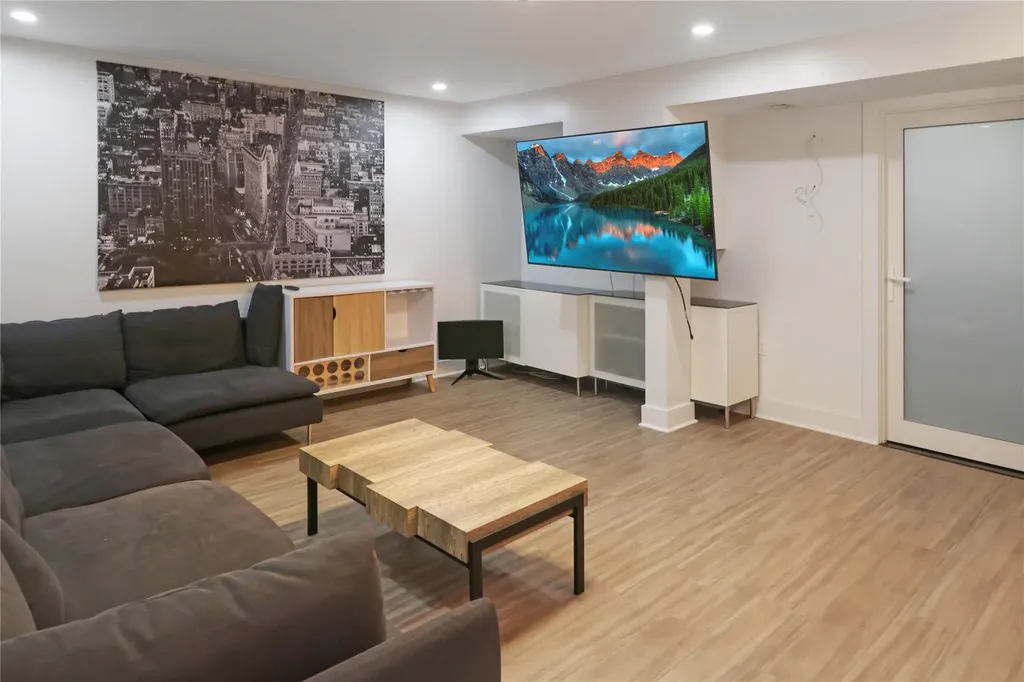 4953 Fresh Meadow Lane Fresh Meadows NY 11365
