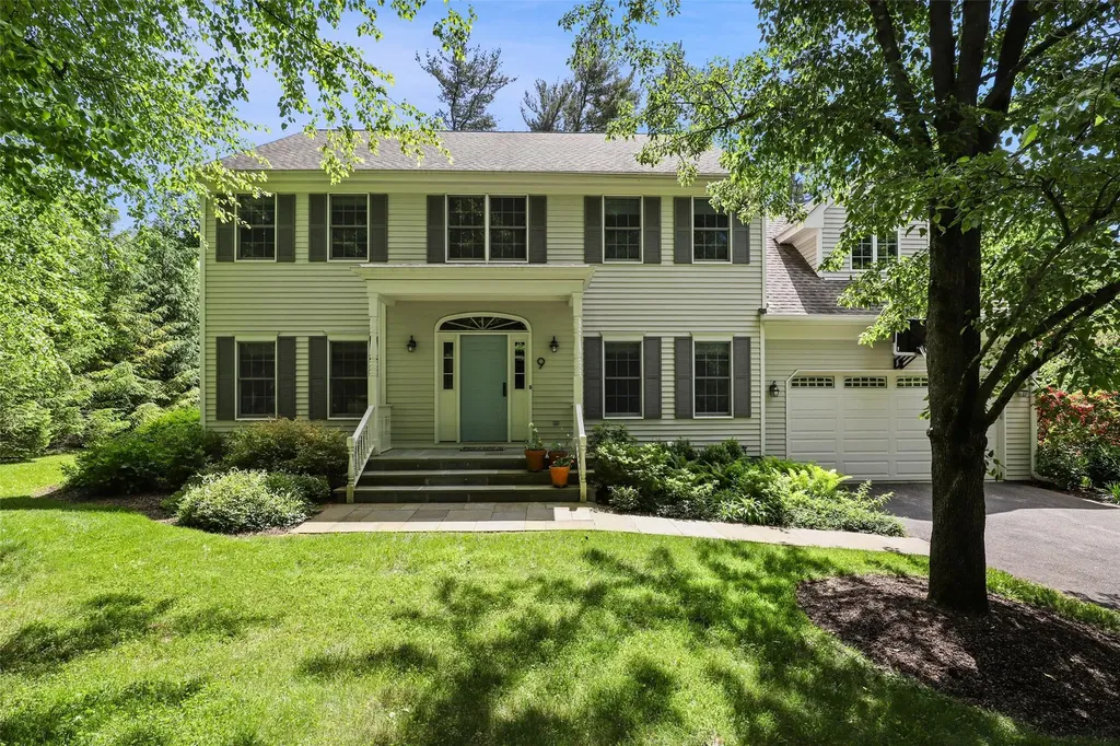 9 Cy Court Pleasantville NY 10570