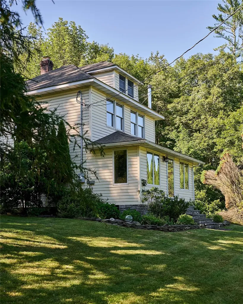 8144 State Route 52 Narrowsburg NY 12764