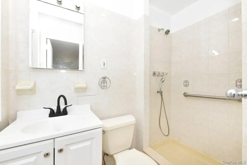 3287 Milburn Avenue Baldwin NY 11510