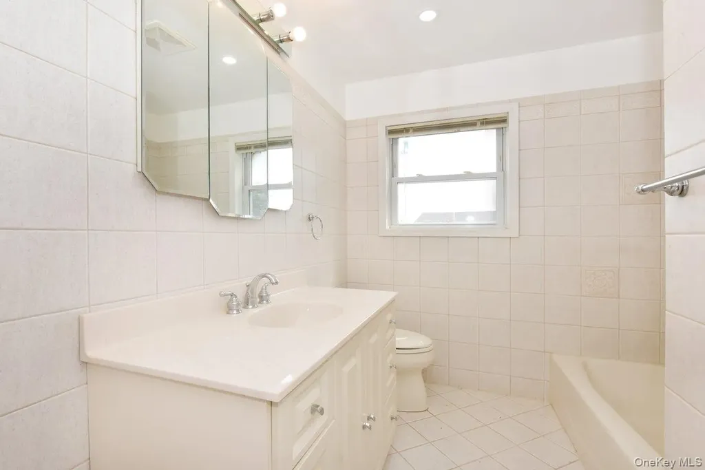3287 Milburn Avenue Baldwin NY 11510