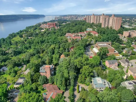 5440 Independence Avenue Bronx NY 10471