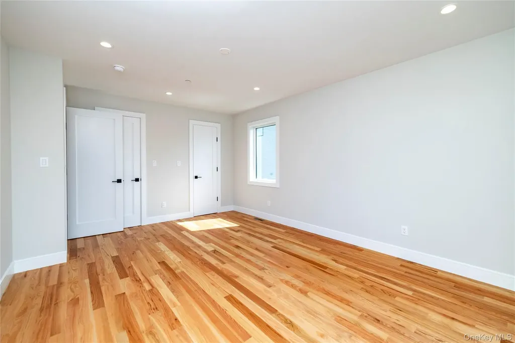 344 E Fulton Street Long Beach NY 11561