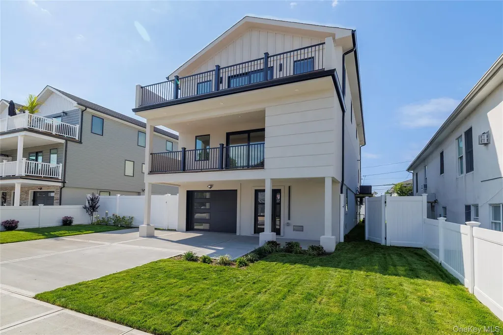 344 E Fulton Street Long Beach NY 11561