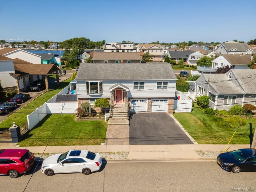 110 Stirling Avenue Freeport NY 11520