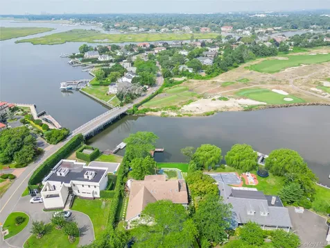 1016 Channel Drive Hewlett Harbor NY 11557