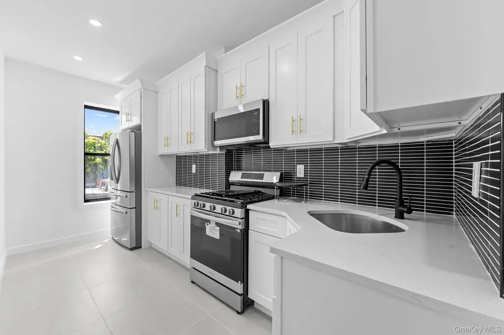346 Van Siclen Avenue Brooklyn NY 11207