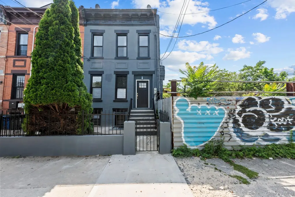 346 Van Siclen Avenue Brooklyn NY 11207