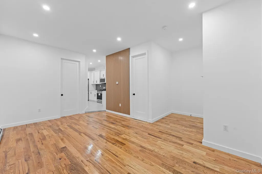 346 Van Siclen Avenue Brooklyn NY 11207