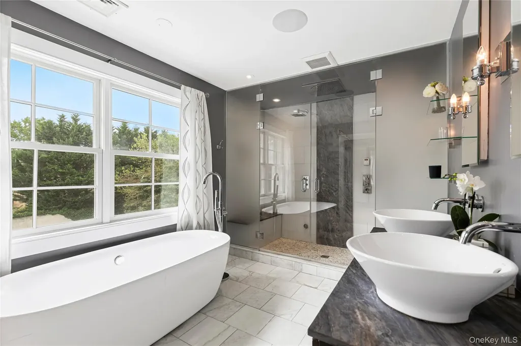 1015 Seven Oaks Lane Mamaroneck NY 10543