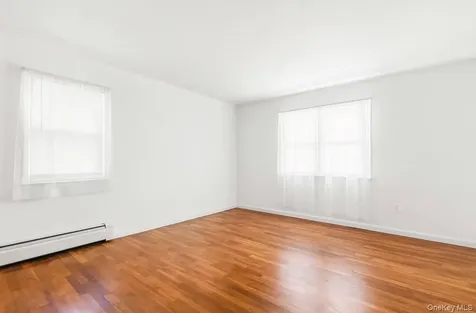 279 Mary Lou Avenue Yonkers NY 10703