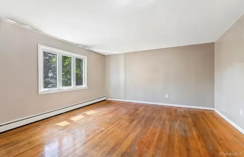 279 Mary Lou Avenue Yonkers NY 10703
