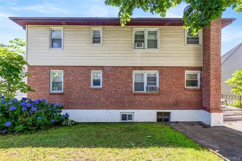 279 Mary Lou Avenue Yonkers NY 10703
