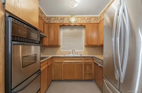 279 Mary Lou Avenue Yonkers NY 10703