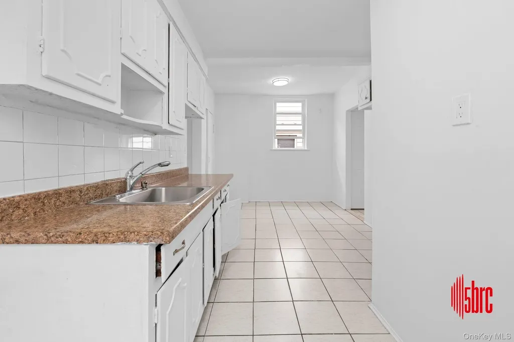 255 E 55th Street Brooklyn NY 11203