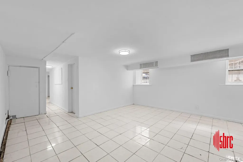 255 E 55th Street Brooklyn NY 11203