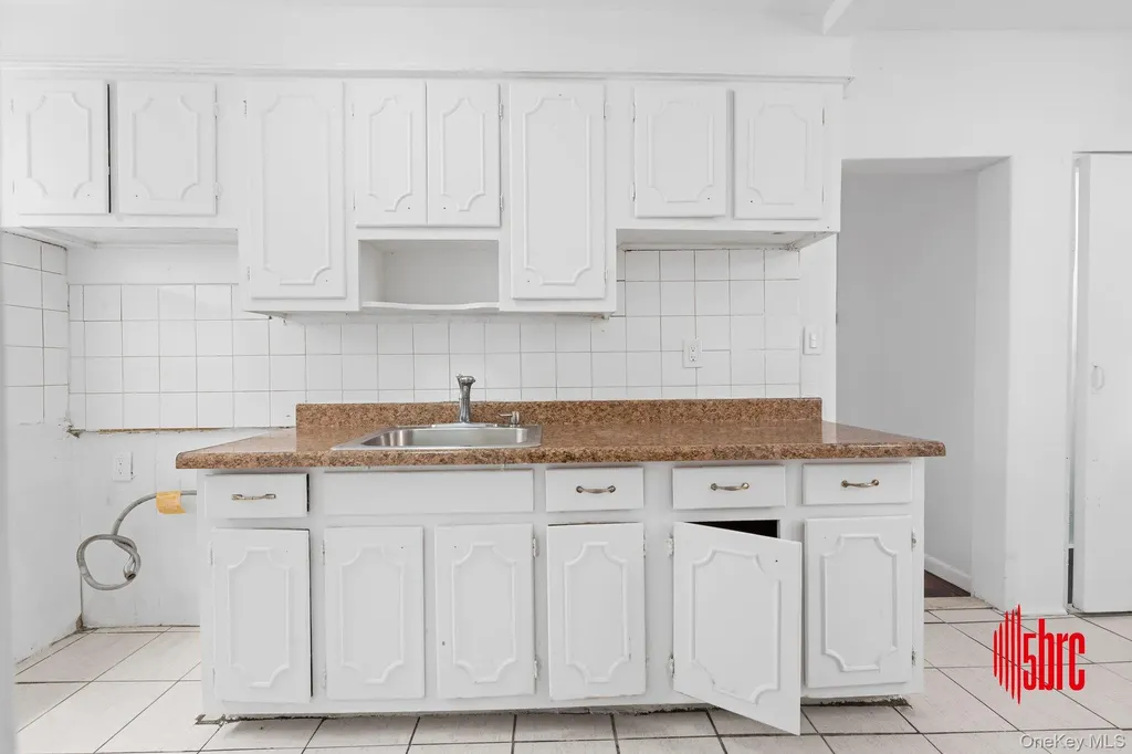255 E 55th Street Brooklyn NY 11203