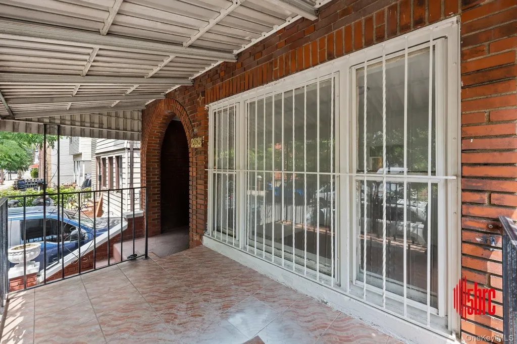 255 E 55th Street Brooklyn NY 11203