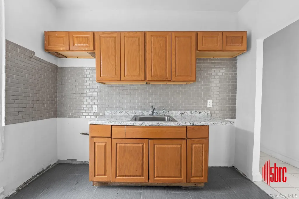 255 E 55th Street Brooklyn NY 11203