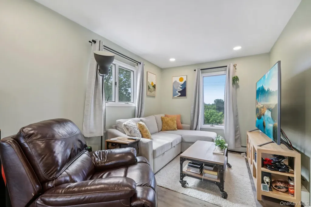 11 Ramapo Road Garnerville NY 10923