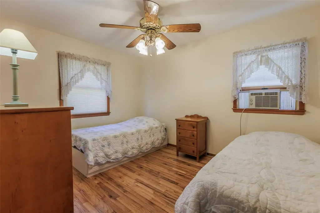 70 11th Avenue West Babylon NY 11704
