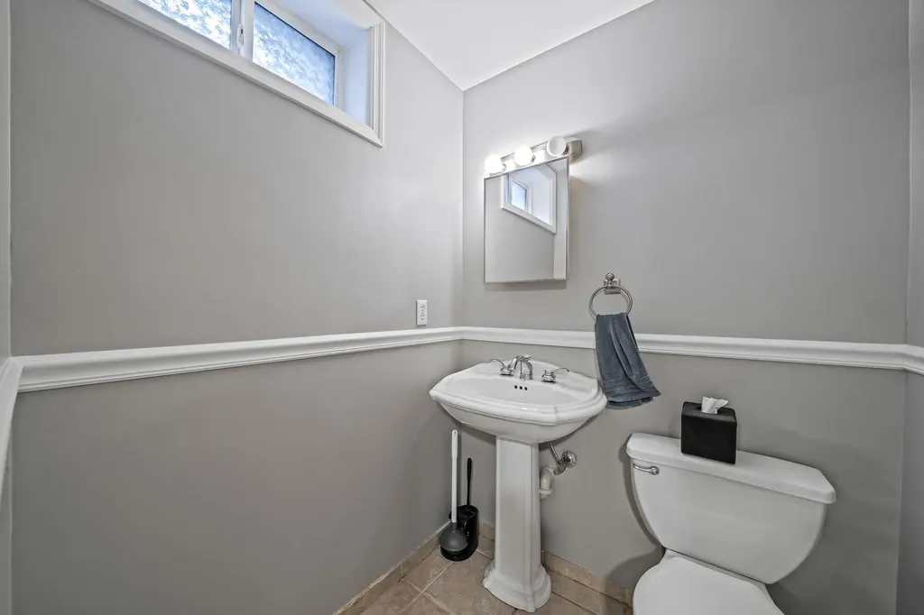 183 Atlantic Avenue Lynbrook NY 11563