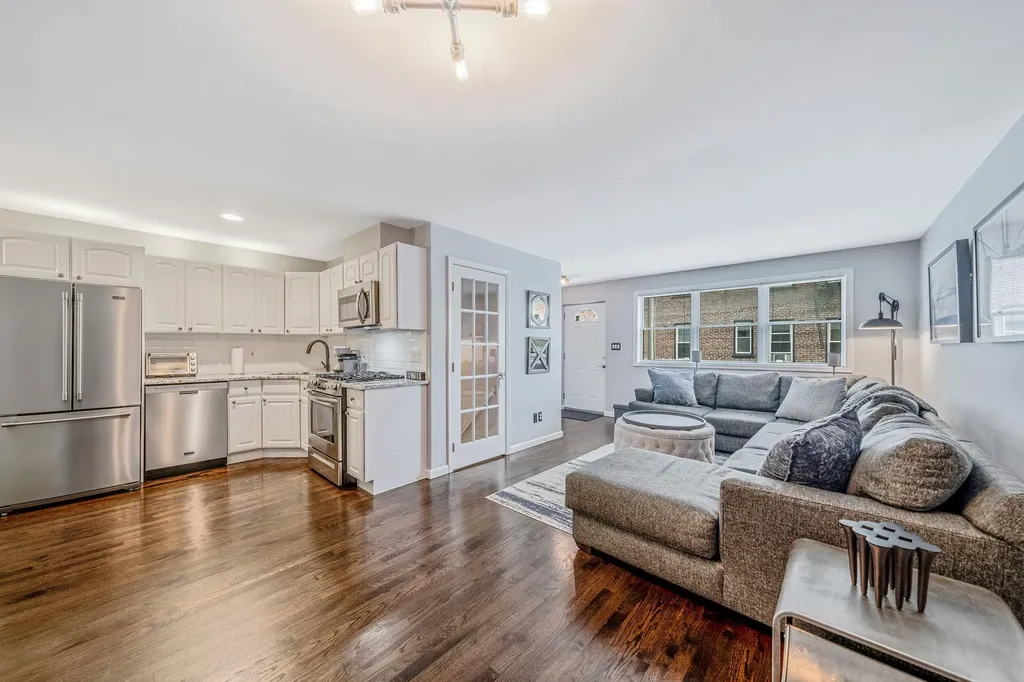 183 Atlantic Avenue Lynbrook NY 11563