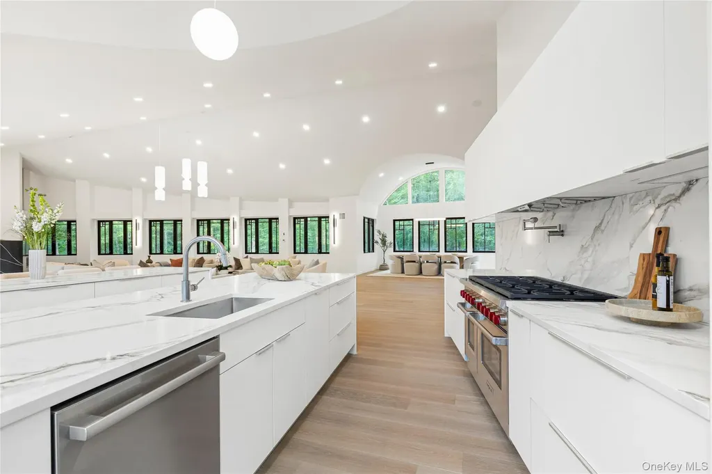 16 Col Sheldon Lane Pound Ridge NY 10576