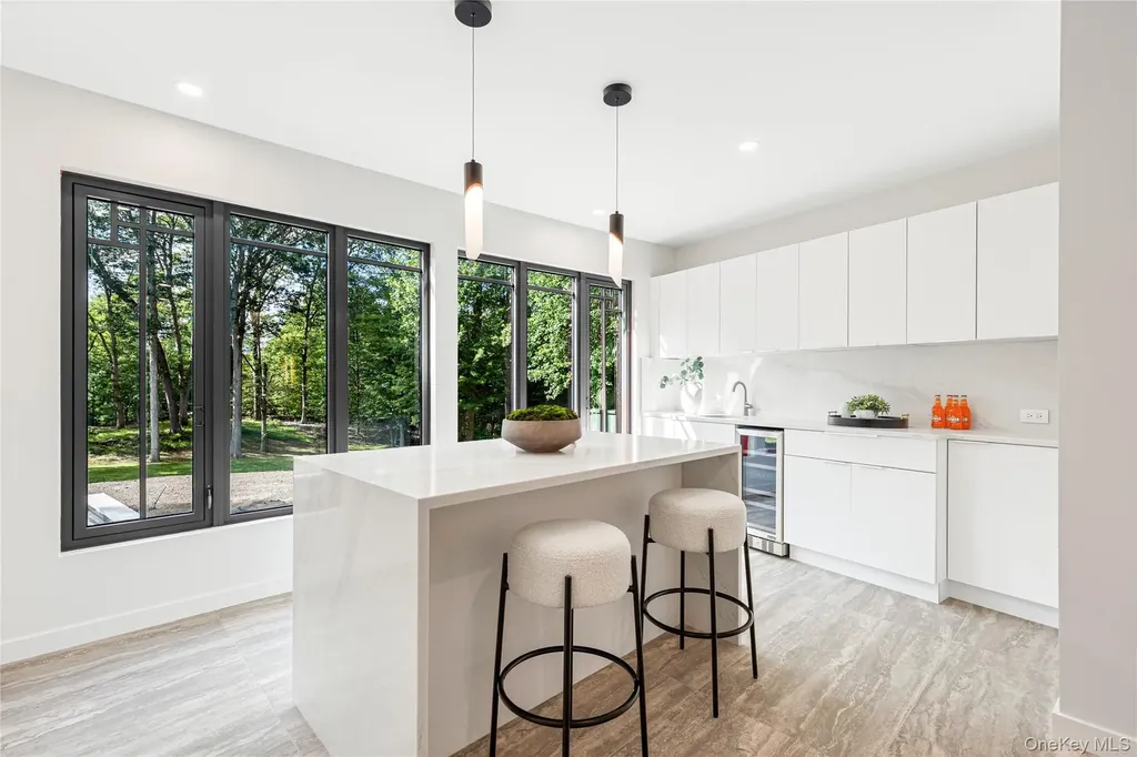 16 Col Sheldon Lane Pound Ridge NY 10576