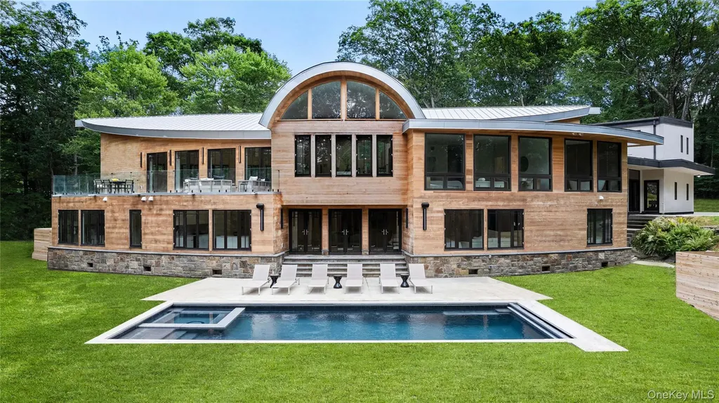 16 Col Sheldon Lane Pound Ridge NY 10576