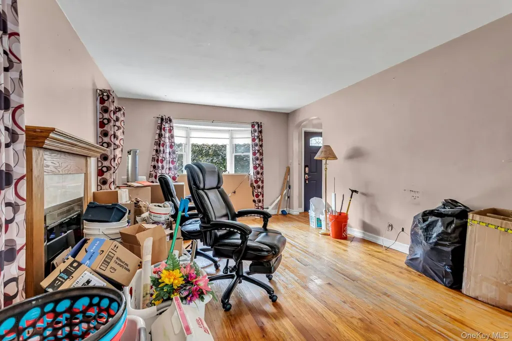 35 Willits Road Glen Cove NY 11542