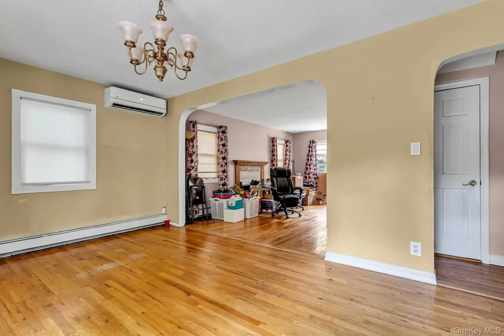 35 Willits Road Glen Cove NY 11542