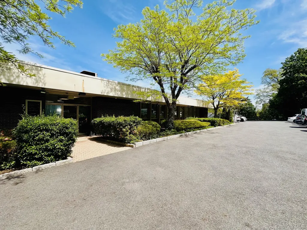 77 Tarrytown Road White Plains NY 10607